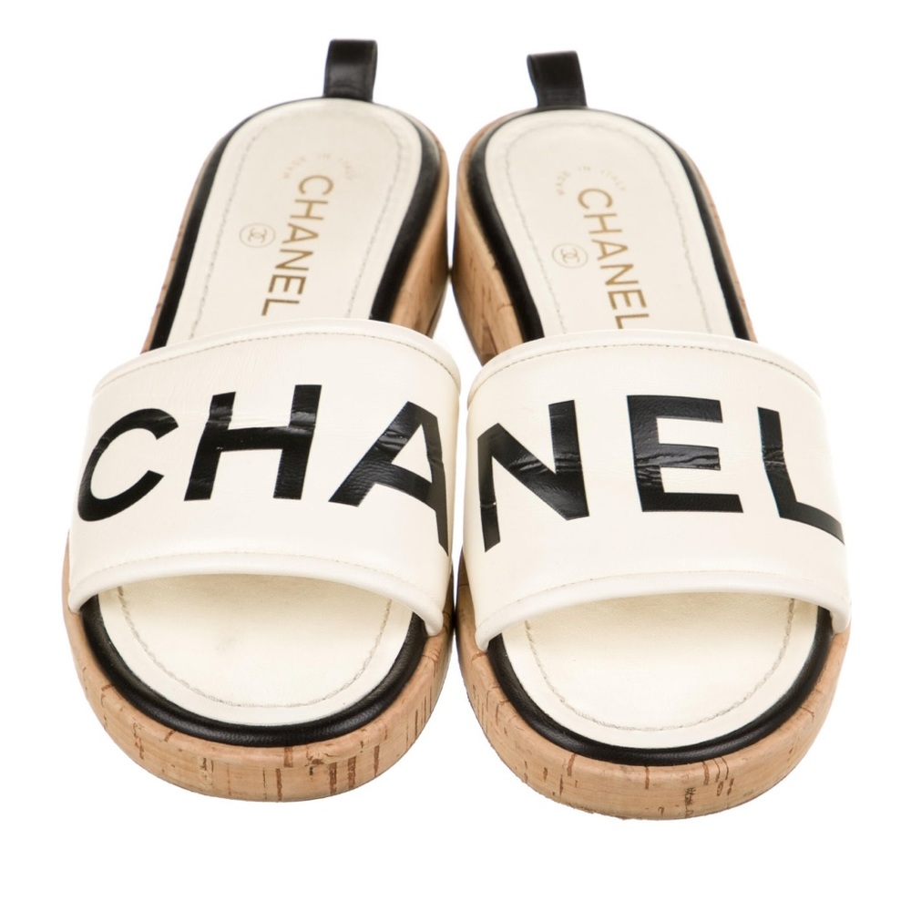 Chanel 19S Ivory Black Letter CC Logo Slides Size 38 *I SHIP SAME DAY!*